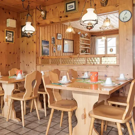 Lehmann'S Herberge Hostel Grindelwald Exterior photo